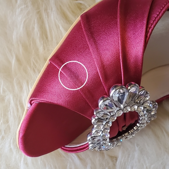 Lovely Crystal Accent Berry Satin SATC Heels - Picture 7 of 8